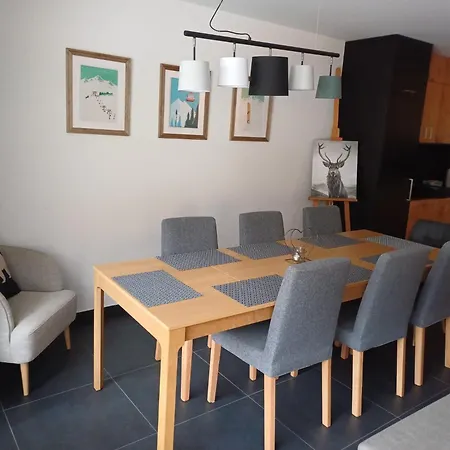 Spacieux Appart - 2 Chambres A Coucher Incl Jacuzzi Prive Leukerbad Exterior photo