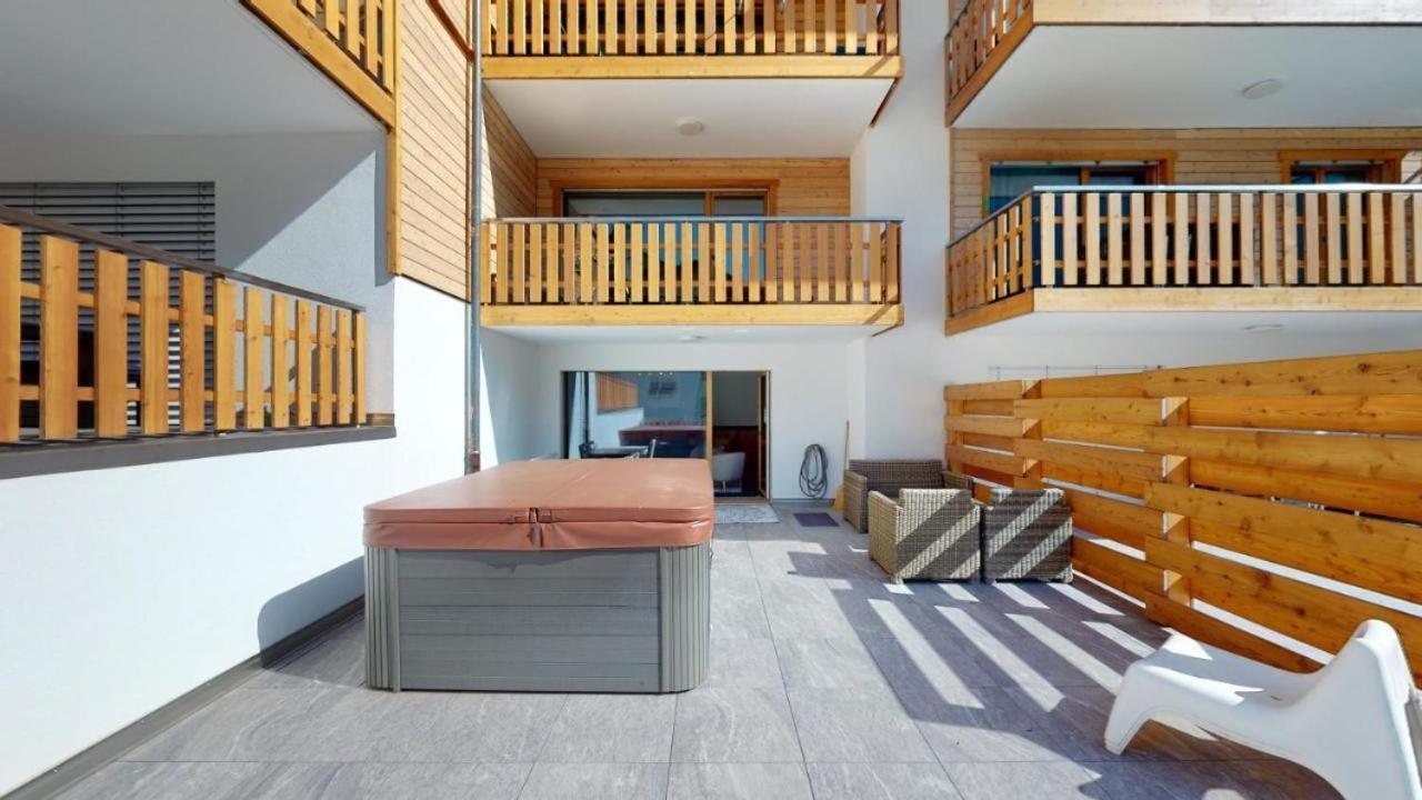 Appartamento Spacieux - 2 A Coucher Incl Jacuzzi Prive
