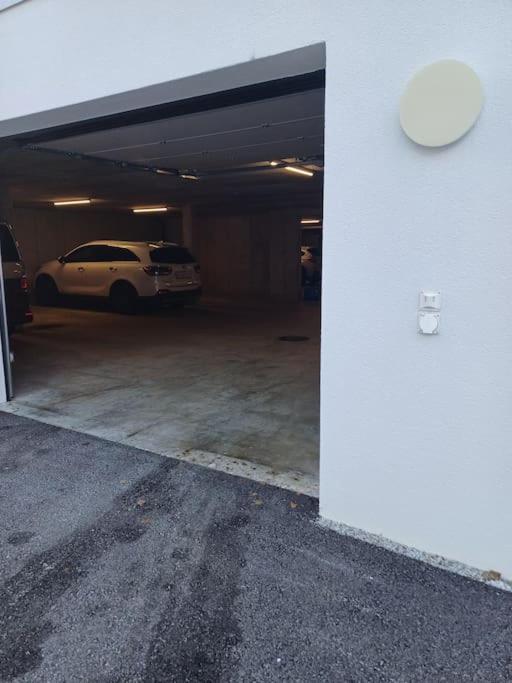 Appartement Spacieux - 2 A Coucher Incl Jacuzzi Prive